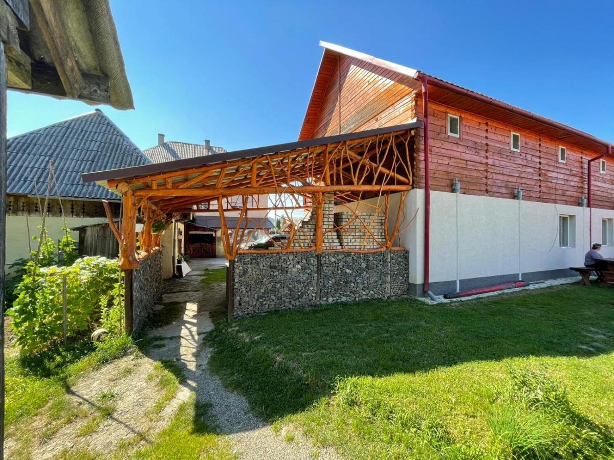 Casa Marinca Hotell Ocna Şugatag Exteriör bild